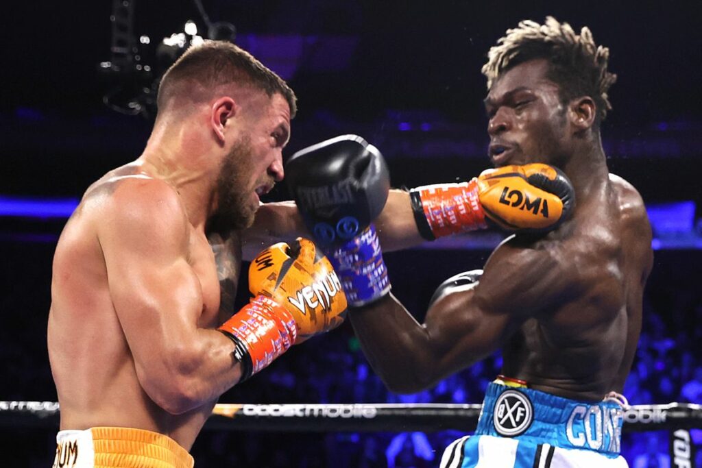 VIDEO::::FULL FIGHT VASILIY LOMACHENKO VS. RICHARD COMMEY